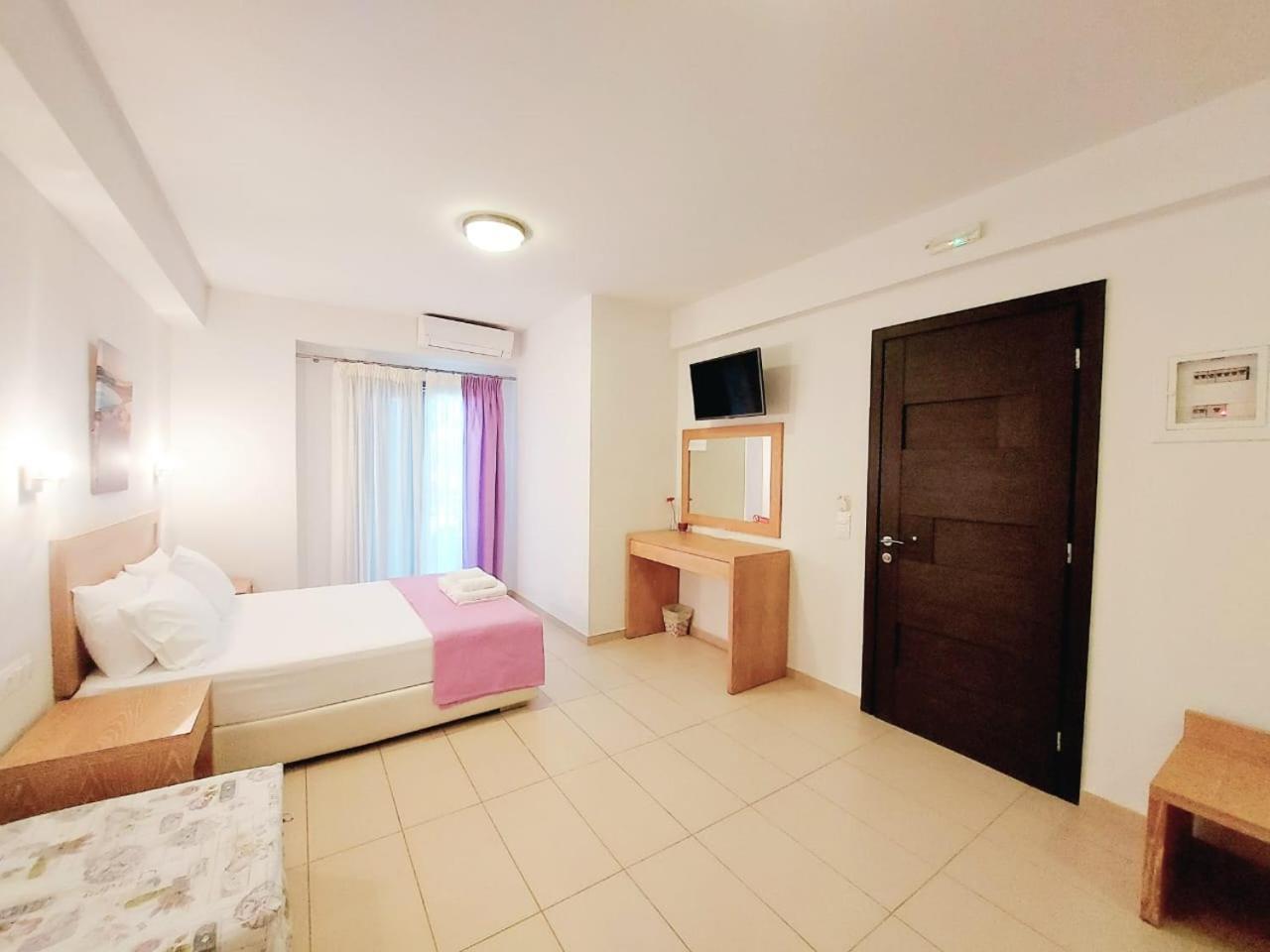 Selinopetra Rooms Elafonissos Buitenkant foto