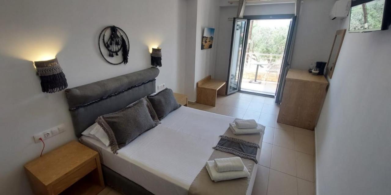 Selinopetra Rooms Elafonissos Buitenkant foto